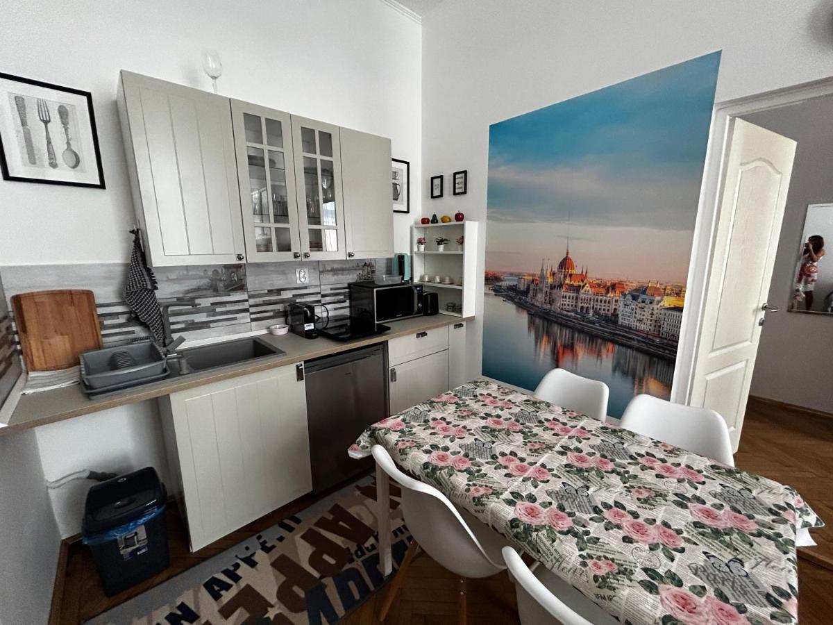 Margaret & Violet Apartments - Peaceful Stay Downtown Budapest Ngoại thất bức ảnh
