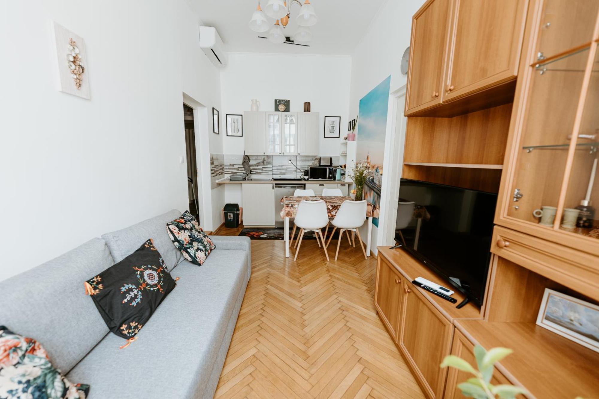 Margaret & Violet Apartments - Peaceful Stay Downtown Budapest Ngoại thất bức ảnh